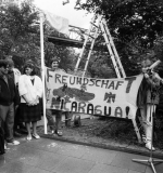 Stadtverordnete_und_Honorarkonsulin_Ursula_Schulz_hält_eine_Rede_zur_Einweihung_des_Matagalpa-Ufers_-_Miriam_Morento_aus_Matagalpa880904_004